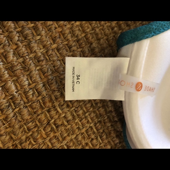 Shade and Shore Bikini Swim Top 34 C - Picture 6 of 6